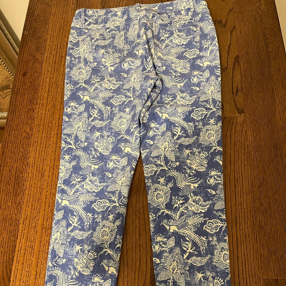 J.McLaughlin Size 12. Blue and White Jean Style.